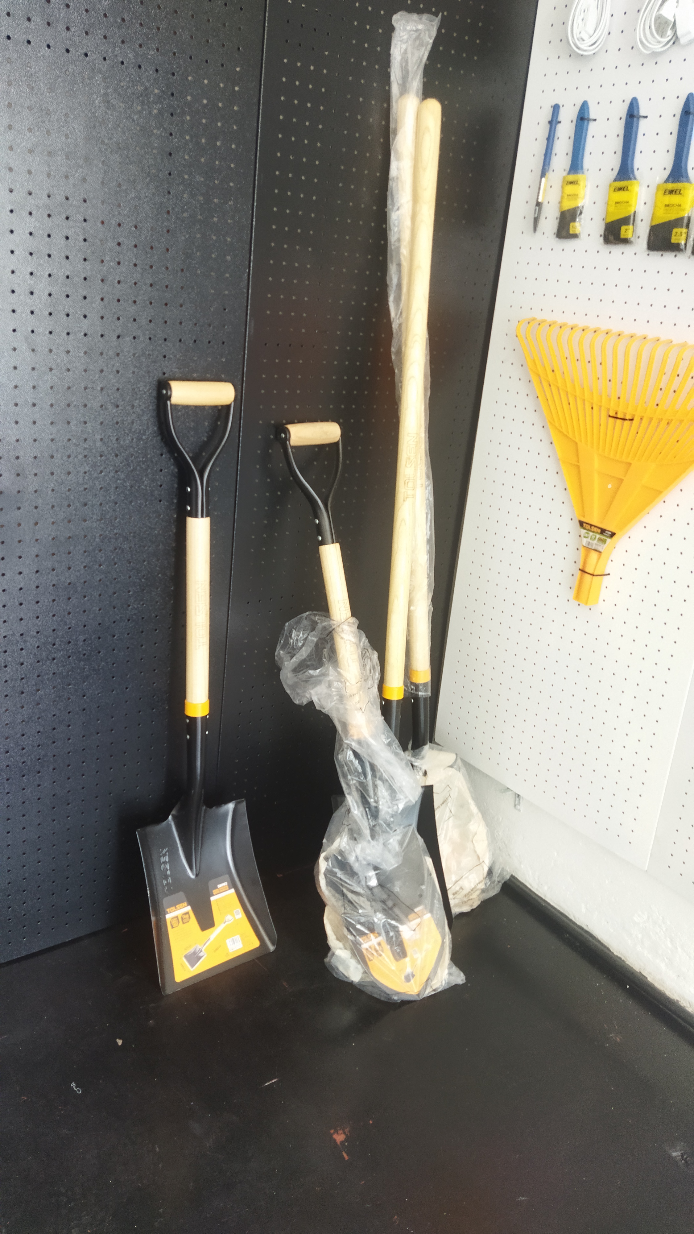 Multi Ferretería los Bordones