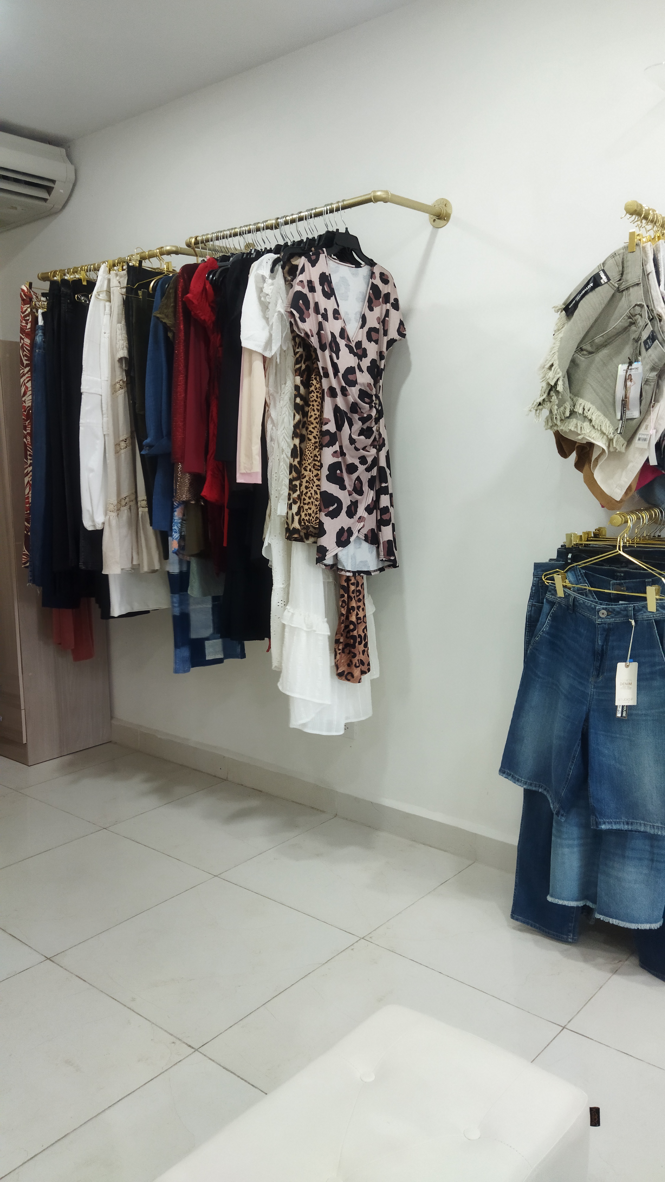 073 Store House